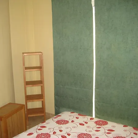 In S/c Tenerife Center For 4 Persons *